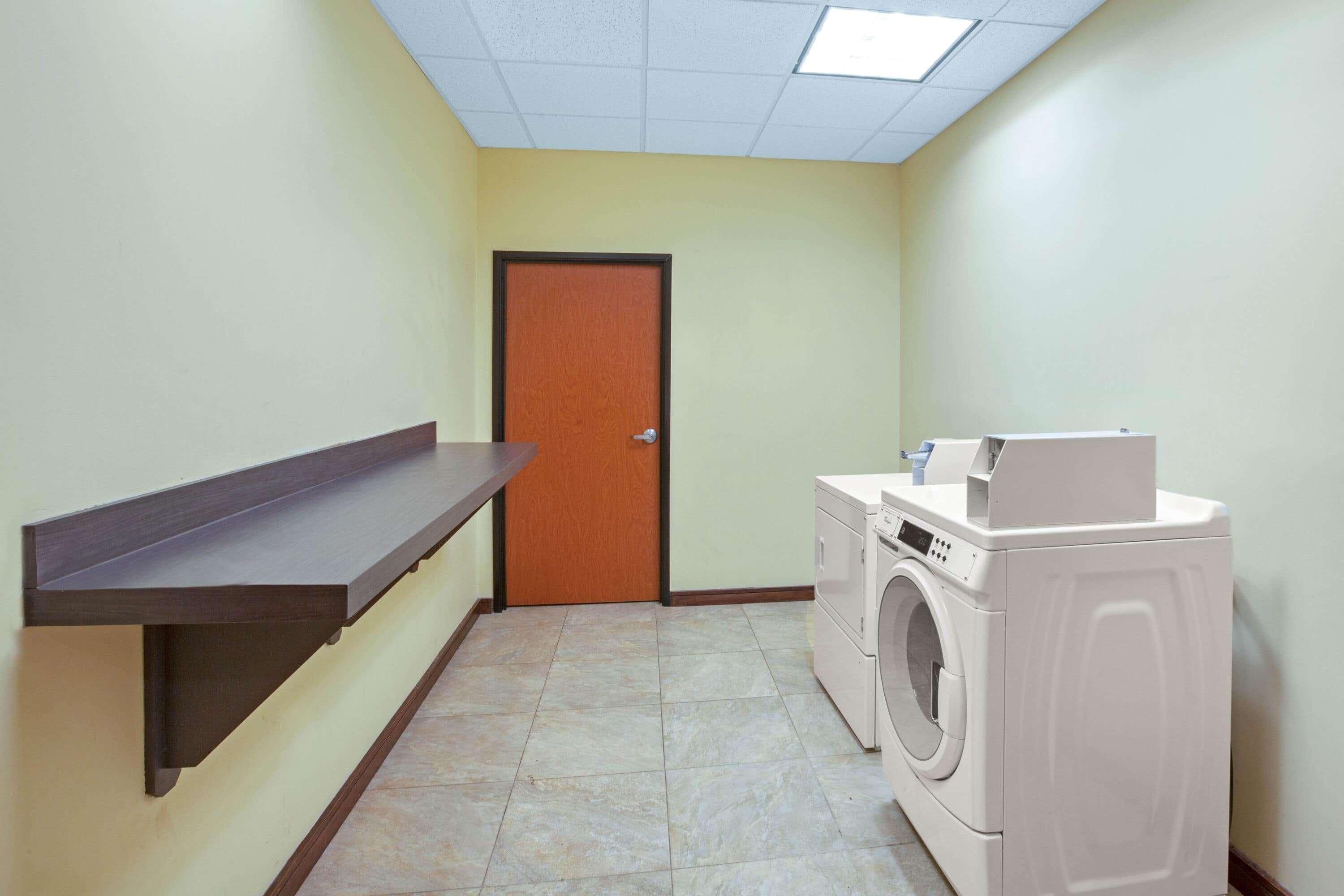 מלון La Quinta By Wyndham Pasadena North מראה חיצוני תמונה